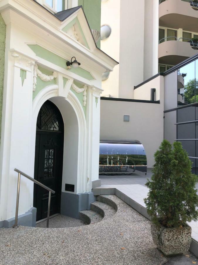 Apartment Vilapark 14 *